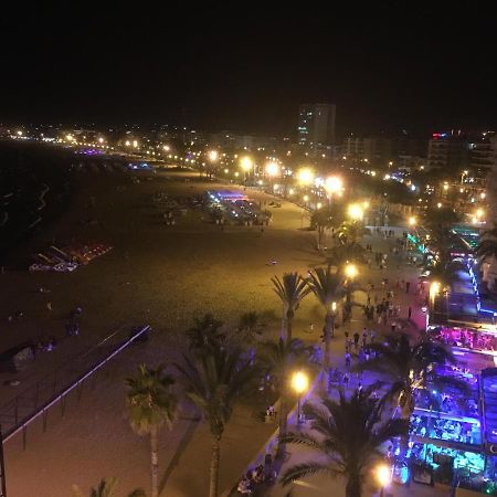 Appartement Spacieux, Front De Mer, Vue Splendide Salou Bagian luar foto