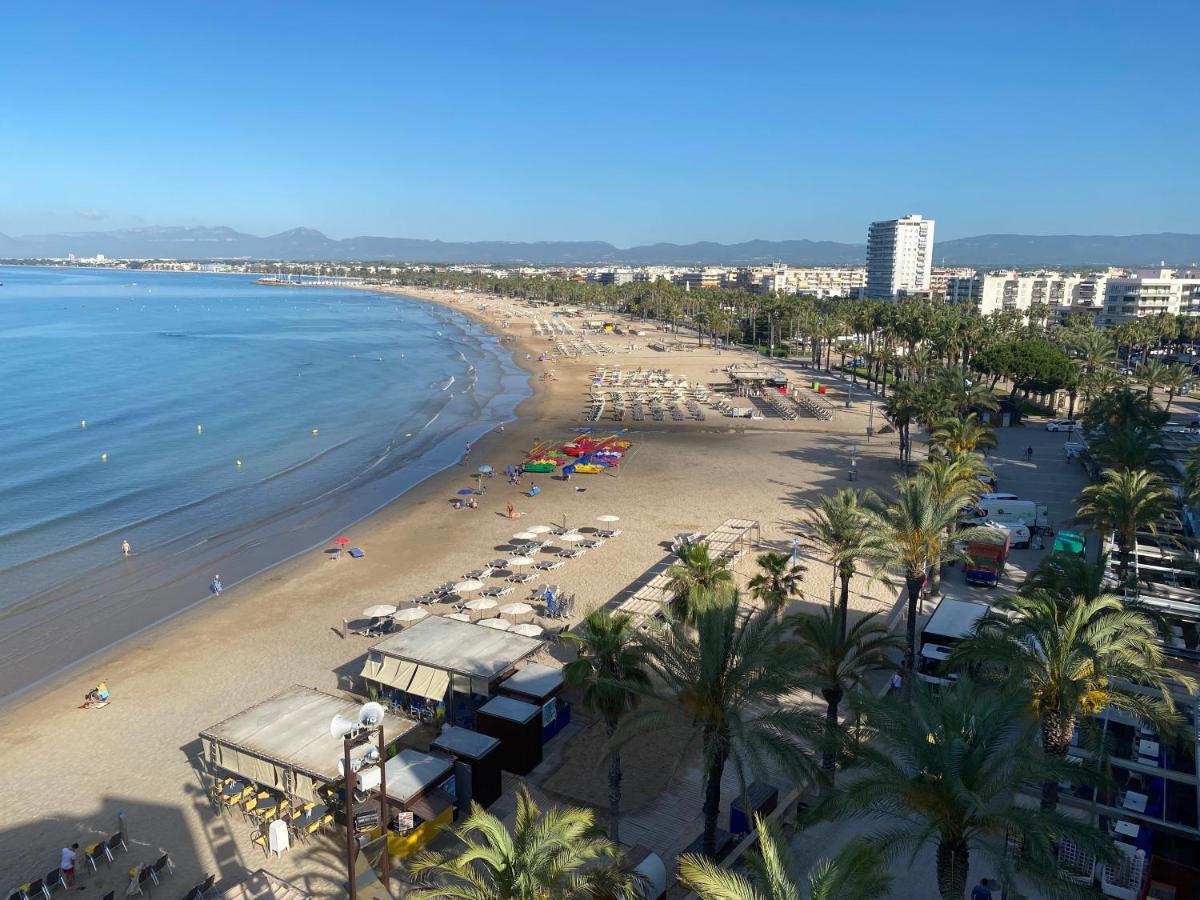 Appartement Spacieux, Front De Mer, Vue Splendide Salou Bagian luar foto